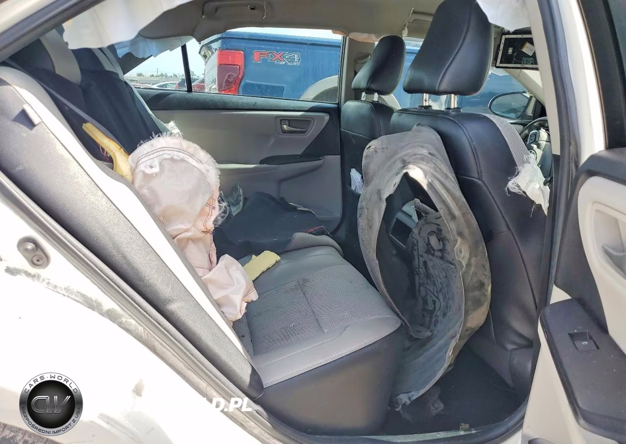 2017 Toyota Camry Se VIN:4T1BF1FK1HU406682 - 10