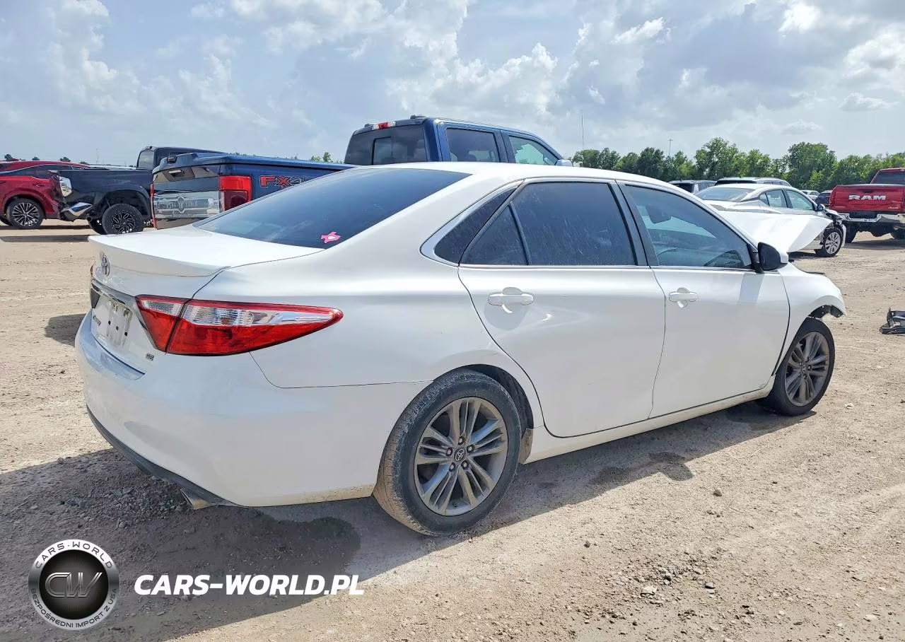 2017 Toyota Camry Se VIN:4T1BF1FK1HU406682 - 3
