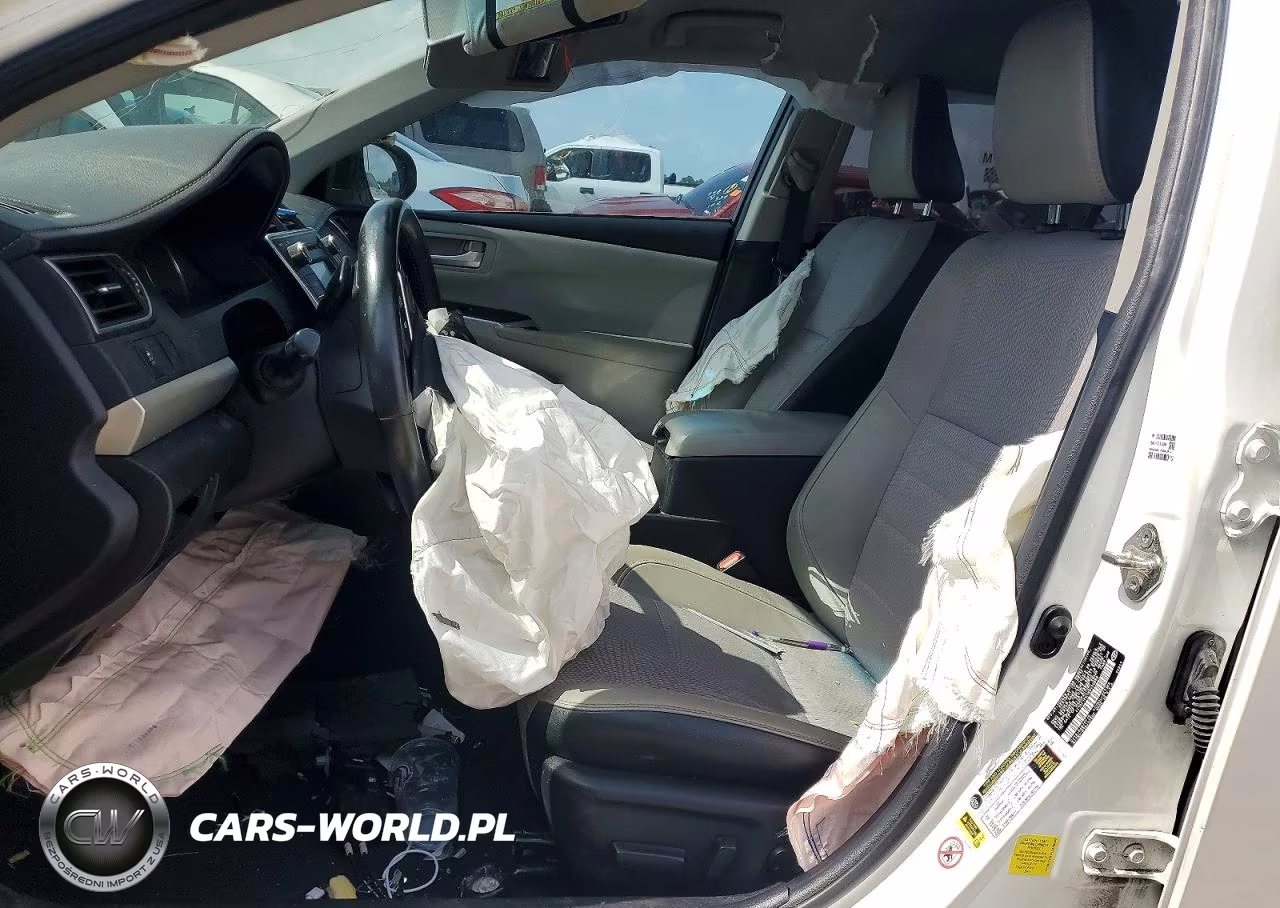 2017 Toyota Camry Se VIN:4T1BF1FK1HU406682 - 7