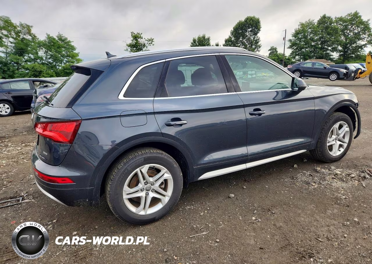 2019 Audi Q5 Premium VIN:WA1ANAFY5K2048684 - 3