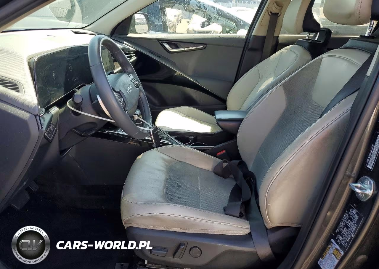 2025 Kia Niro Ex VIN:KNDCR3LE1S5218594 - 7