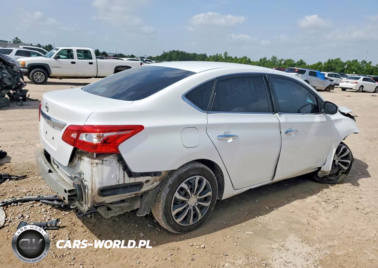 2017 Nissan Sentra S VIN:3N1AB7AP3HY256060 - 3