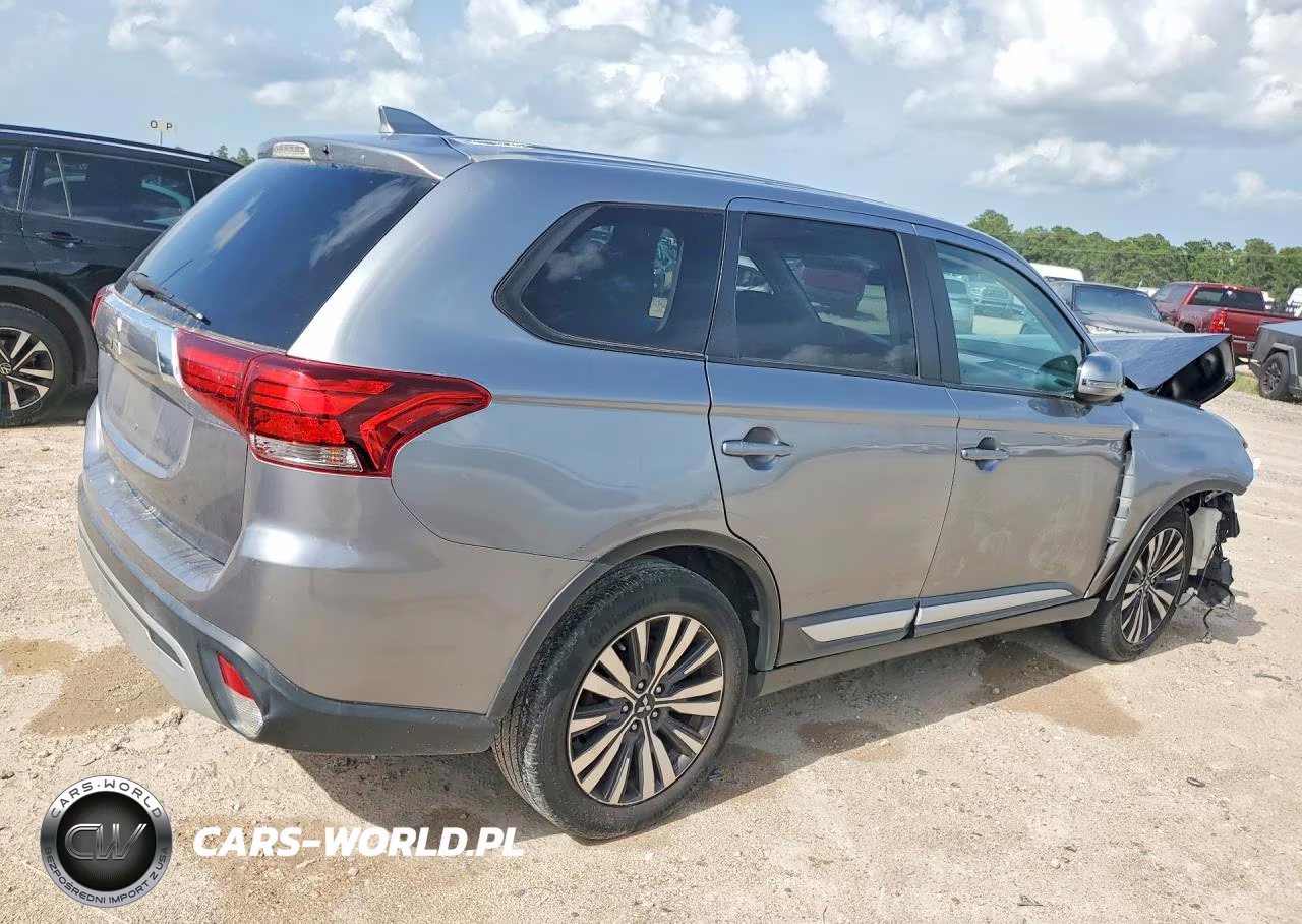 2019 Mitsubishi Outlander Se VIN:JA4AD3A3XKZ043045 - 3