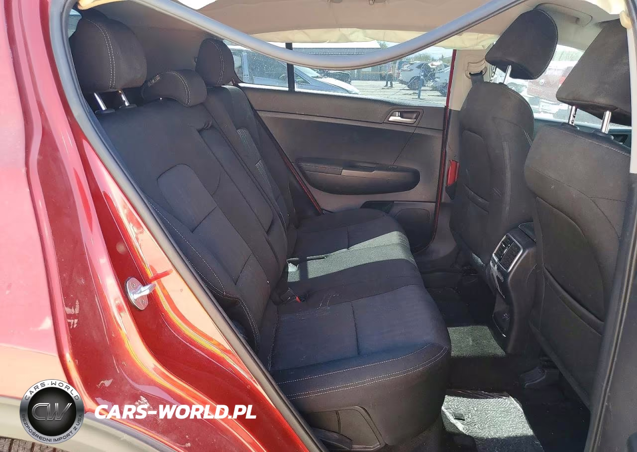 2020 Kia Sportage Lx VIN:KNDPMCACXL7763636 - 11