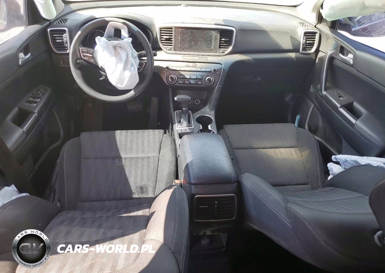 2020 Kia Sportage Lx VIN:KNDPMCACXL7763636 - 8