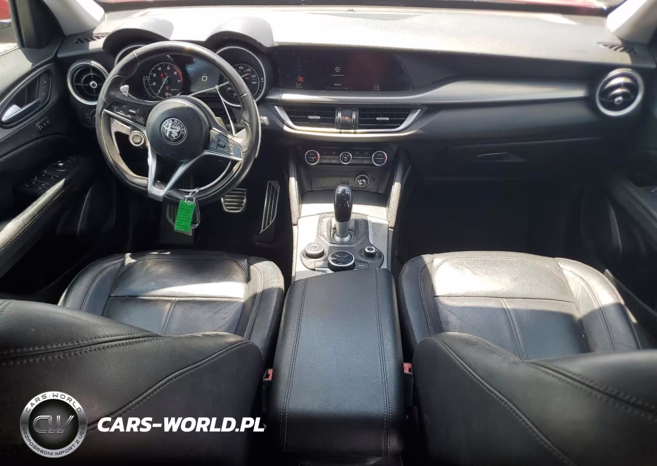 2018 Alfa Romeo Stelvio Sport VIN:ZASFAKPN1J7B68394 - 8