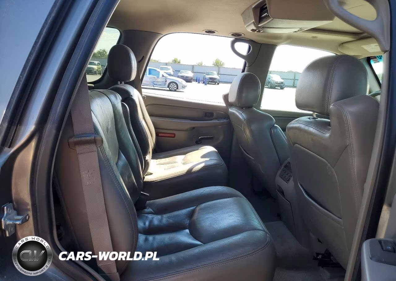 2005 GMC Yukon Denali VIN:1GKEK63U25J264585 - 11