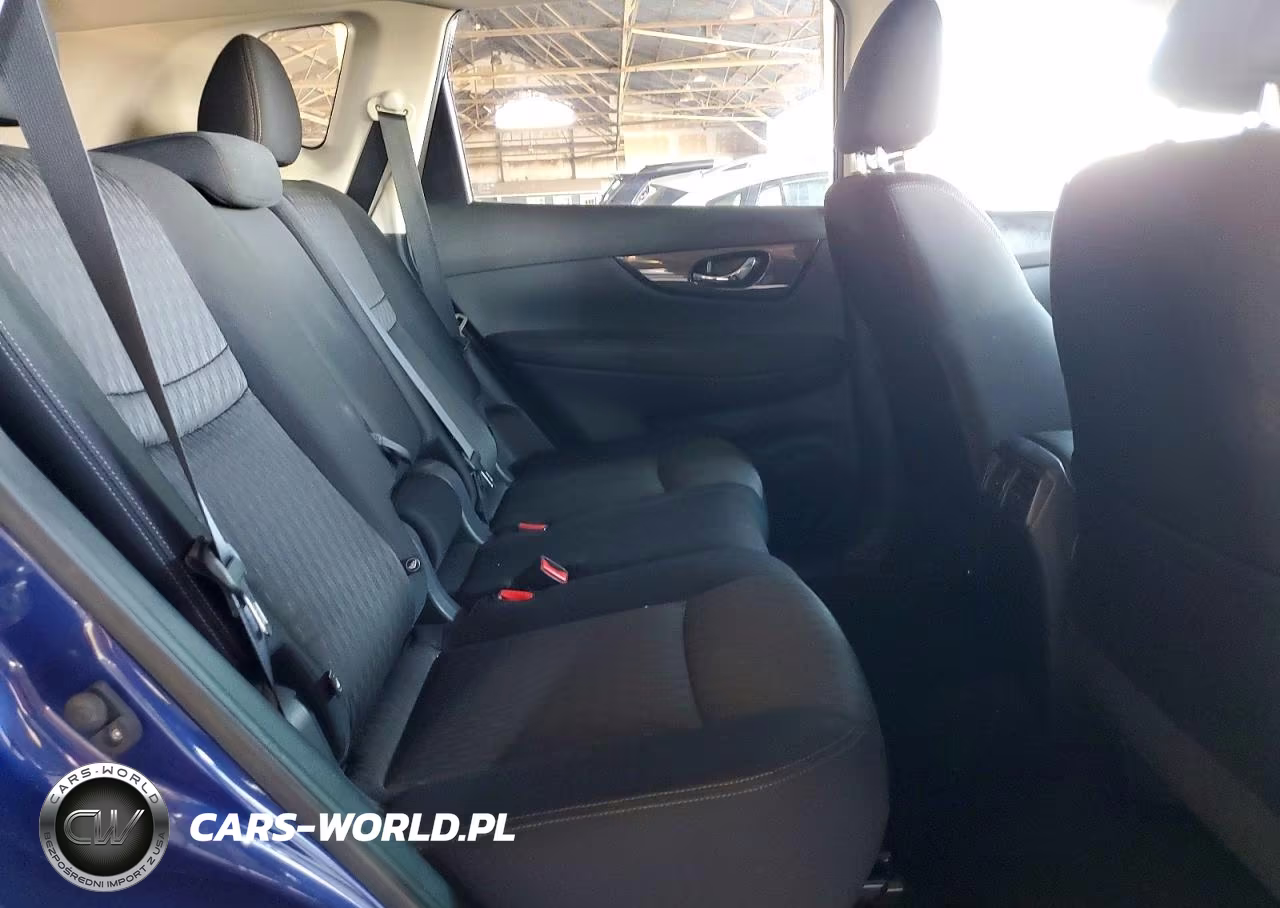 2020 Nissan Rogue S VIN:JN8AT2MT4LW000326 - 10