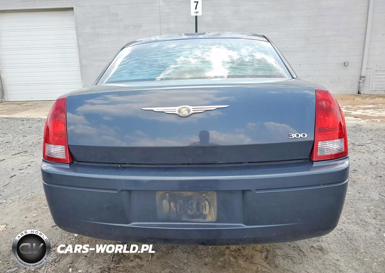 2007 Chrysler 300 VIN:2C3KA43R97H701797 - 6