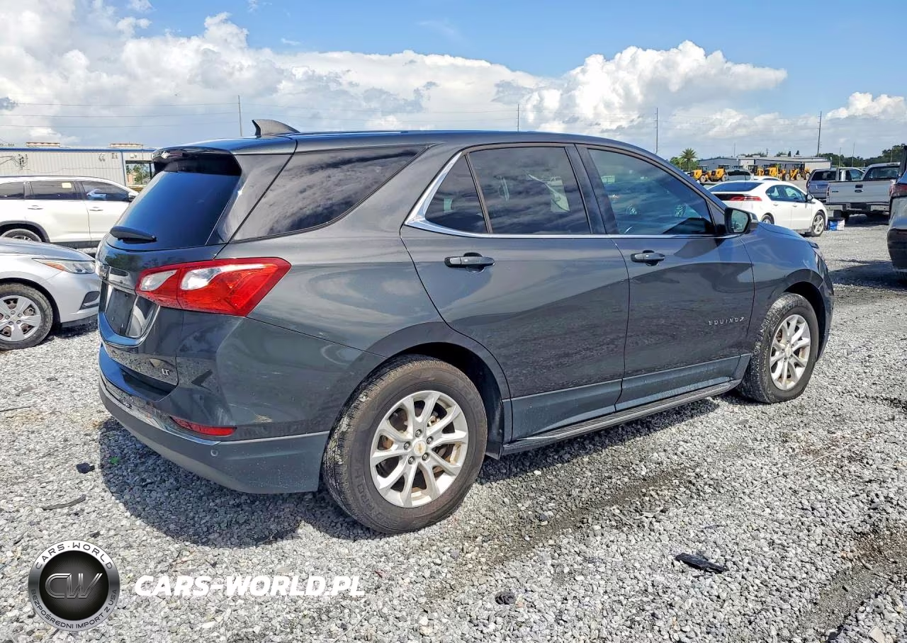 2018 Chevrolet Equinox Lt VIN:2GNAXJEV9J6335087 - 3