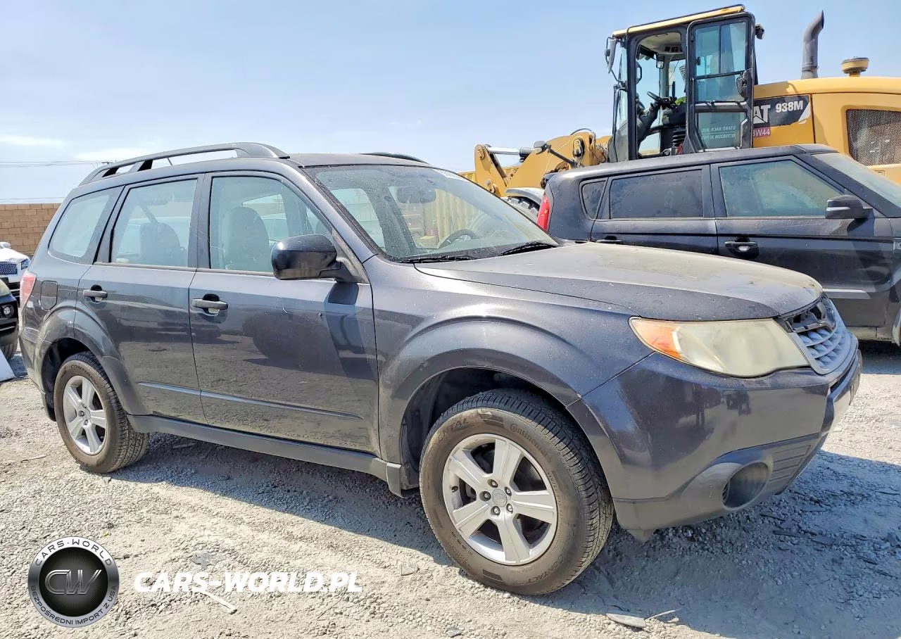 2013 Subaru Forester 2.5X VIN:JF2SHABCXDH421165 - 4