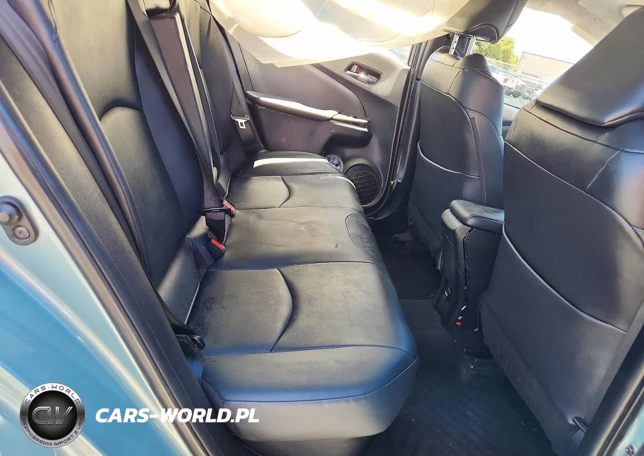 2017 Toyota Prius Four Touring VIN:JTDKARFU6H3049251 - 10