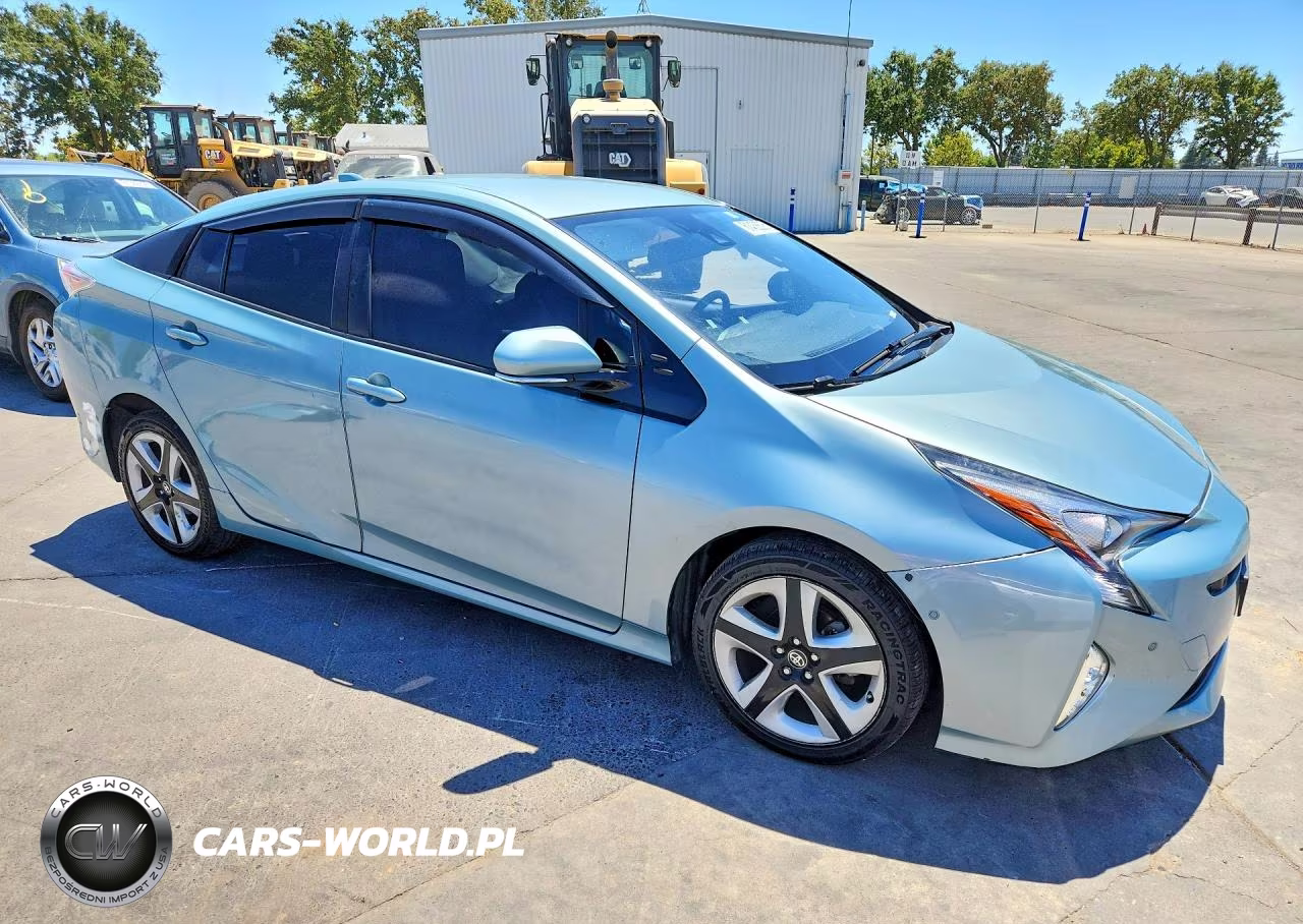 2017 Toyota Prius Four Touring VIN:JTDKARFU6H3049251 - 4