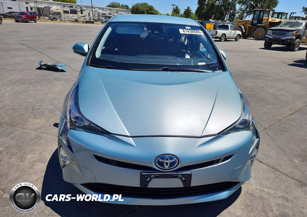 2017 Toyota Prius Four Touring VIN:JTDKARFU6H3049251 - 5