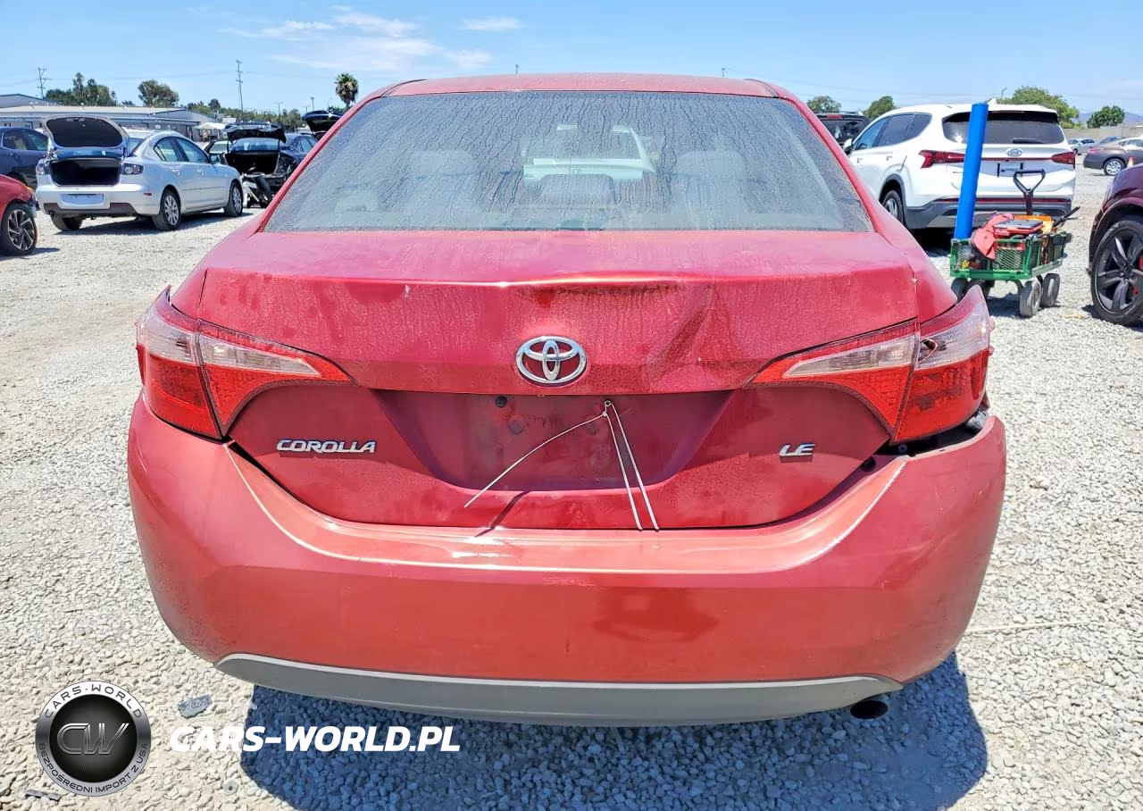 2018 Toyota Corolla Le VIN:2T1BURHE0JC035369 - 6