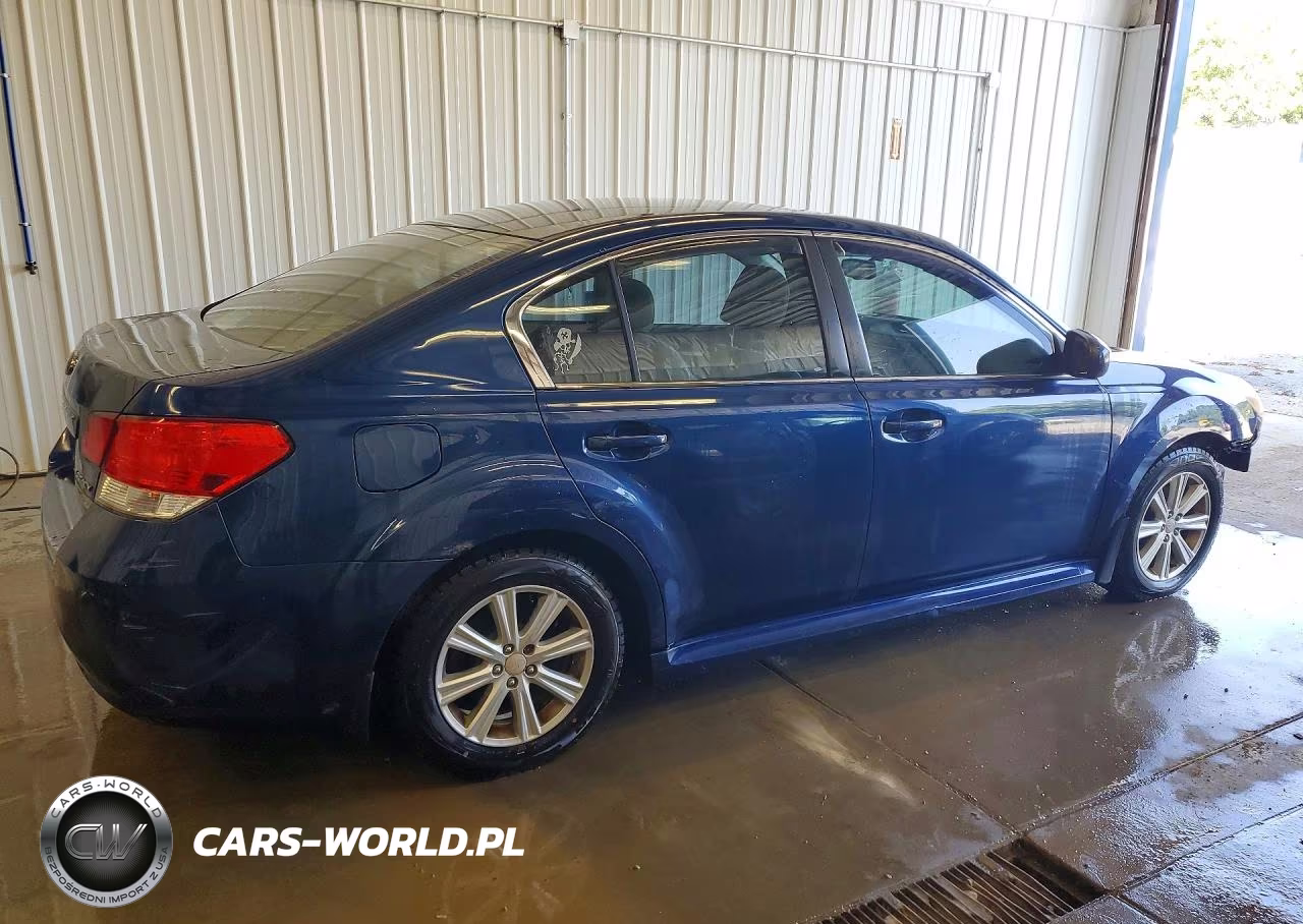 2011 Subaru Legacy 2.5I Premium VIN:4S3BMBG6XB3214952 - 3