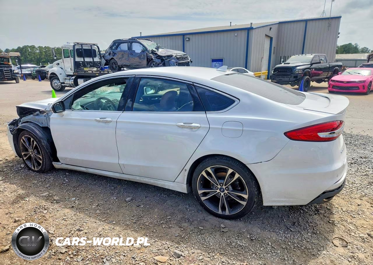 2019 Ford Fusion Titanium VIN:3FA6P0D90KR222481 - 2