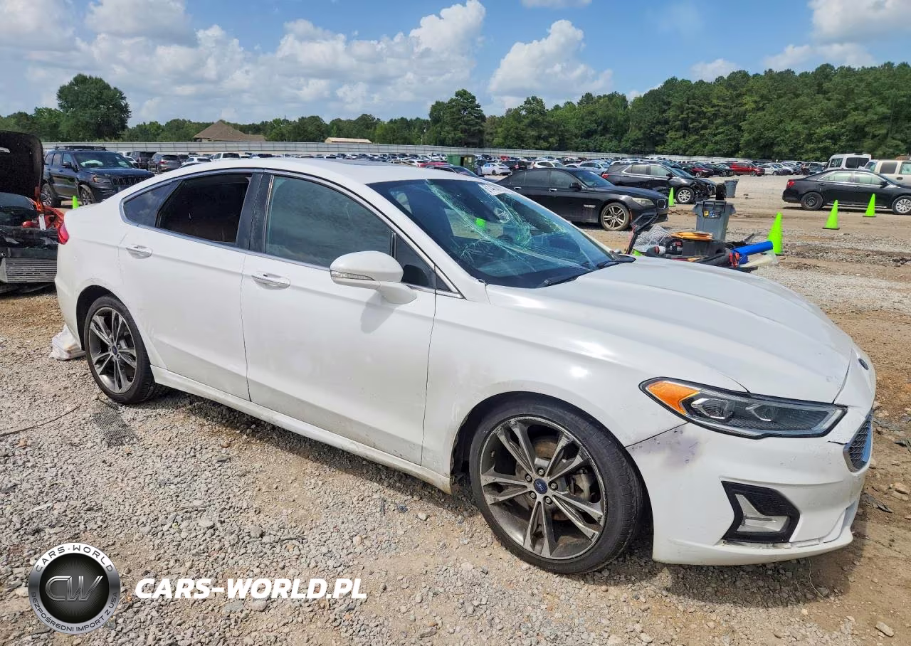 2019 Ford Fusion Titanium VIN:3FA6P0D90KR222481 - 4