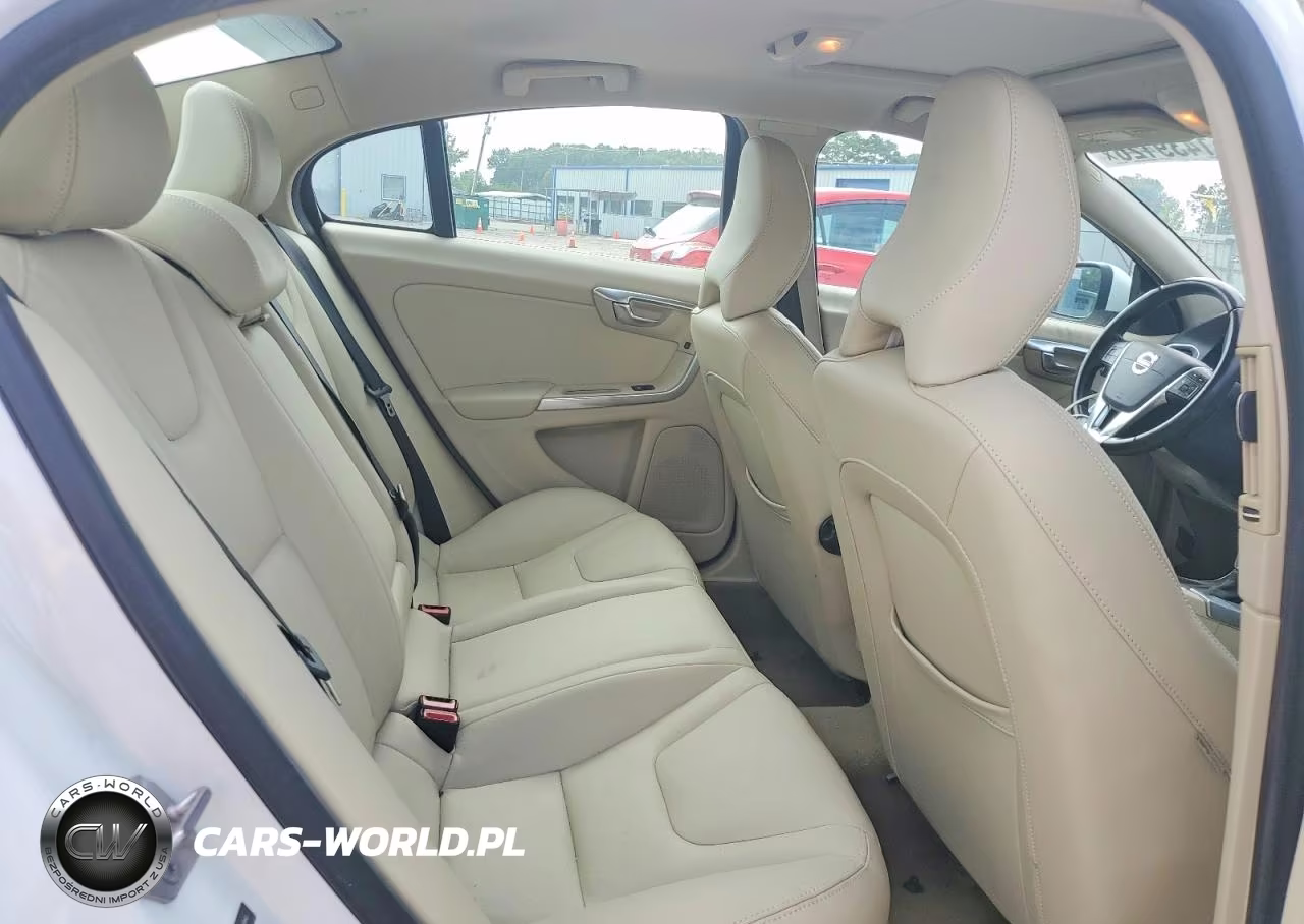 2015 Volvo S60 T5 Premier Plus VIN:YV140MFC4F1311745 - 10