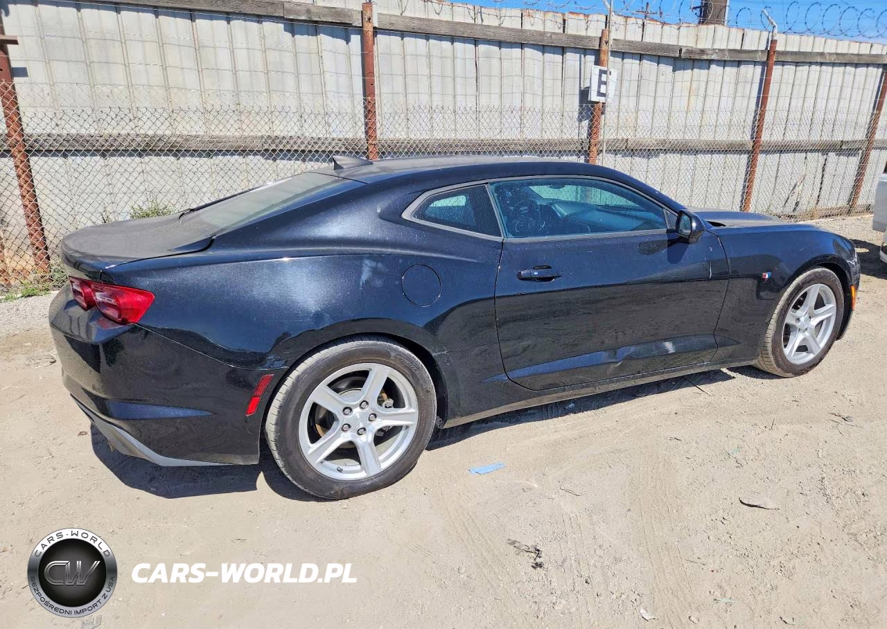 2019 Chevrolet Camaro Ls VIN:1G1FB1RS2K0105469 - 3