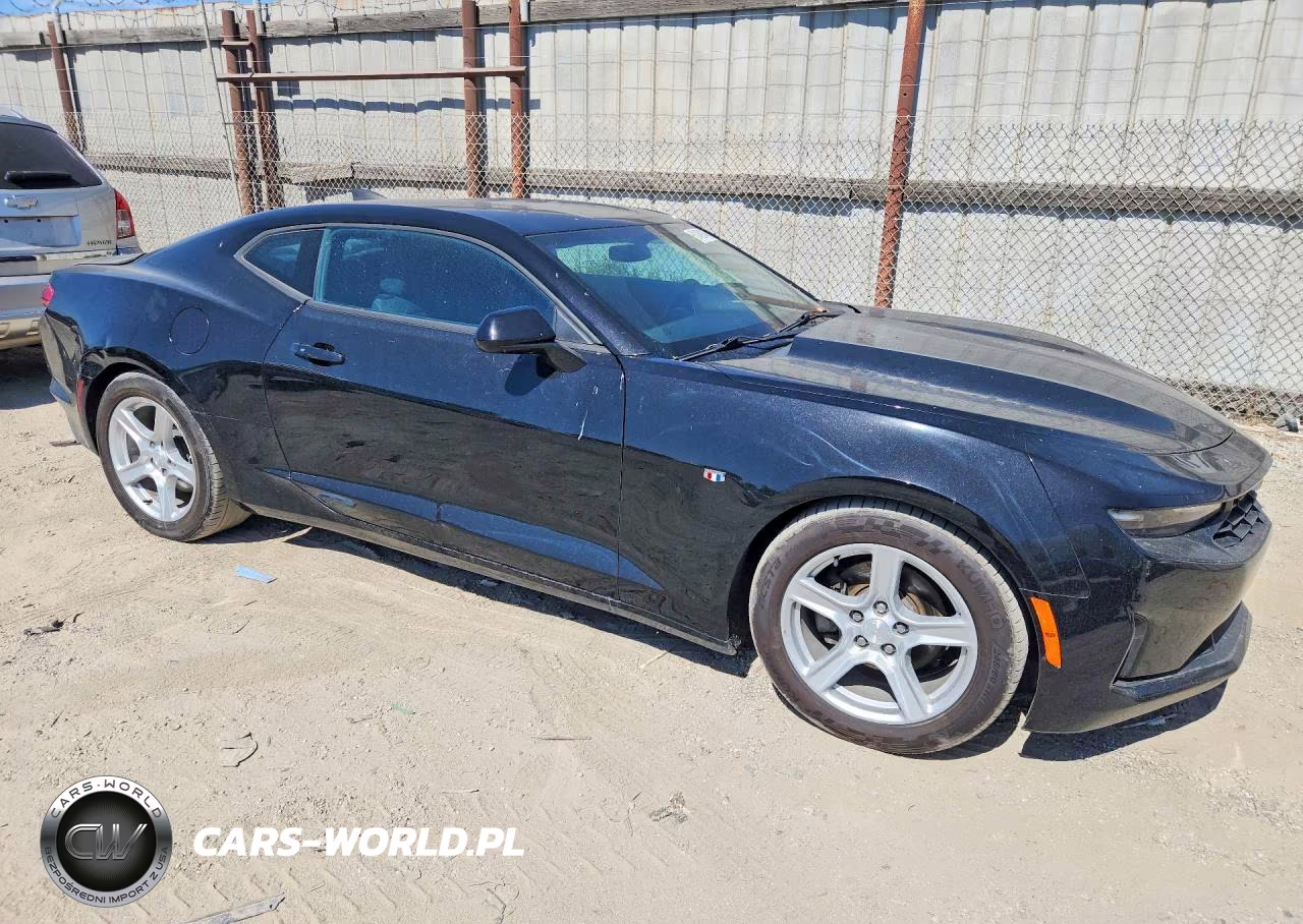 2019 Chevrolet Camaro Ls VIN:1G1FB1RS2K0105469 - 4