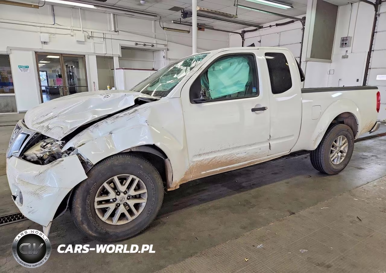 2015 Nissan Frontier Sv V6 – zdjęcie 1 z 12