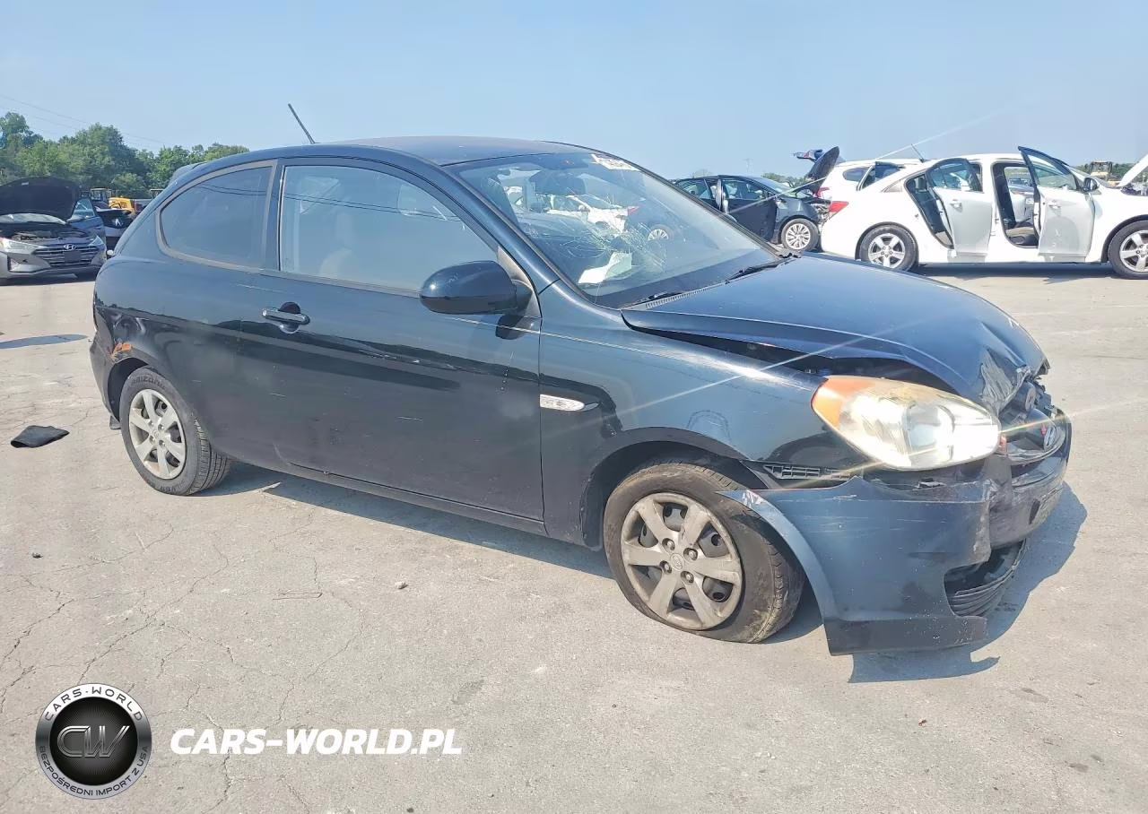 2009 Hyundai Accent Gs VIN:KMHCM36C59U127137 - 4
