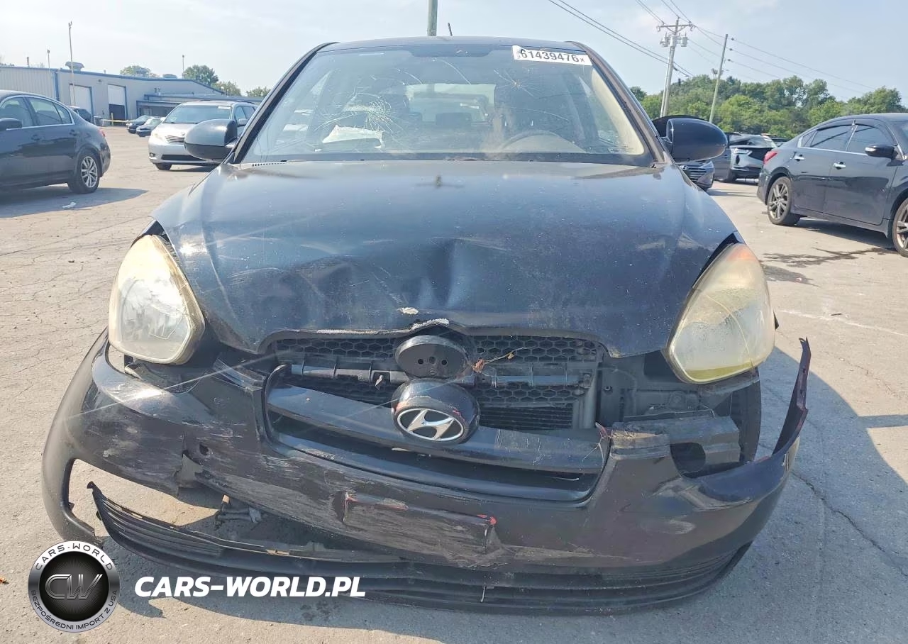 2009 Hyundai Accent Gs VIN:KMHCM36C59U127137 - 5