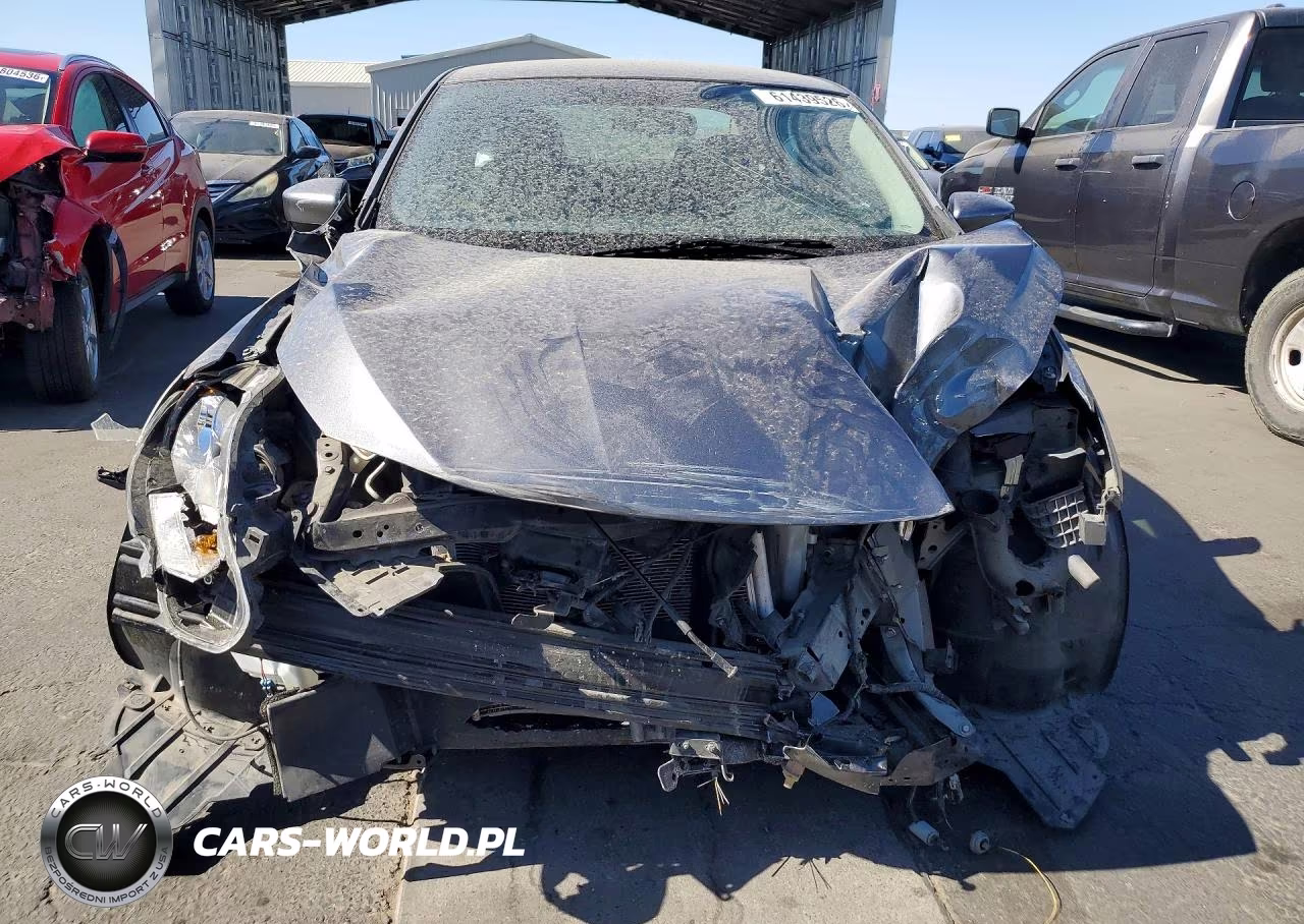 2018 Nissan Sentra S VIN:3N1AB7AP0JY208196 - 5