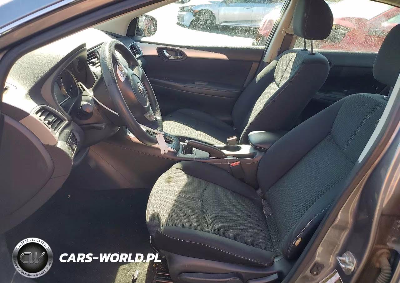 2018 Nissan Sentra S VIN:3N1AB7AP0JY208196 - 7