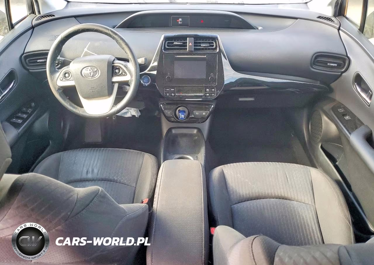 2018 Toyota Prius Two VIN:JTDKBRFU3J3590860 - 8