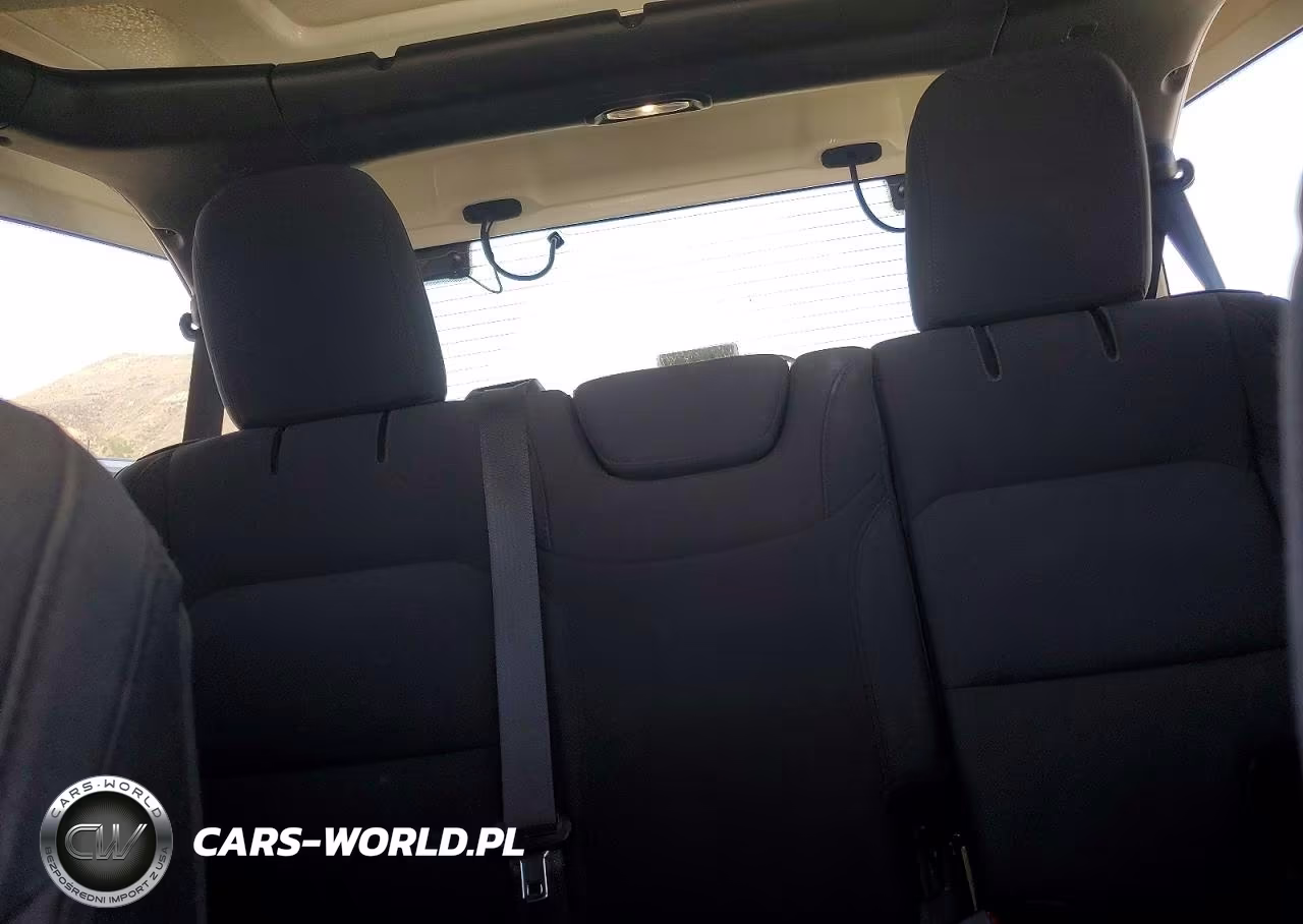 2023 Jeep Wrangler Sport VIN:1C4HJXDN8PW687072 - 10