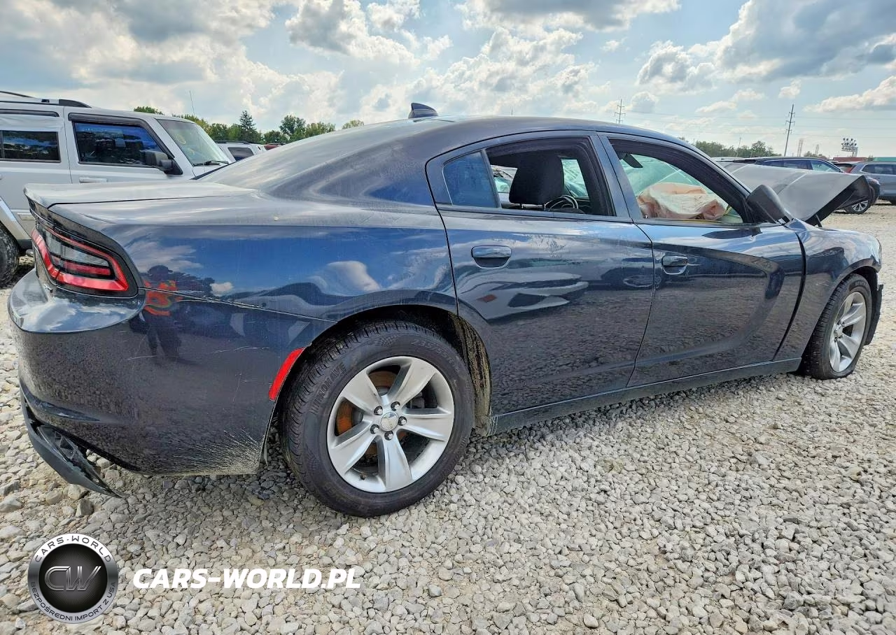 2017 Dodge Charger Sxt VIN:2C3CDXHG5HH581163 - 3