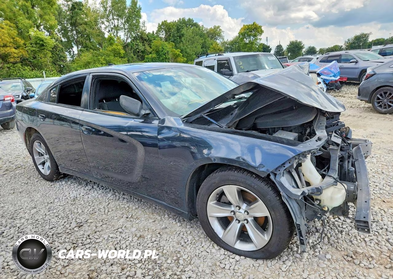 2017 Dodge Charger Sxt VIN:2C3CDXHG5HH581163 - 4