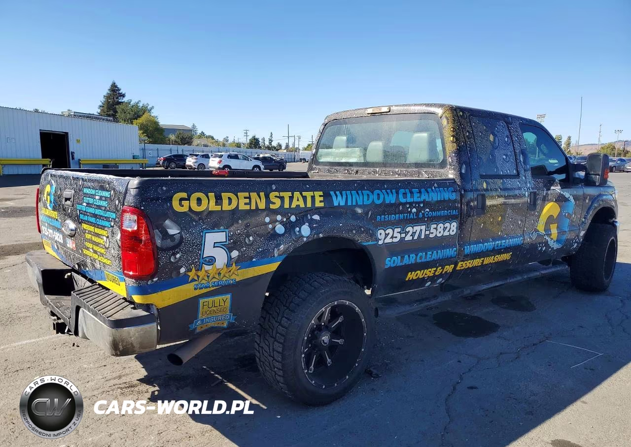 2012 Ford F250 Super Duty VIN:1FT7W2B68CEC24165 - 3