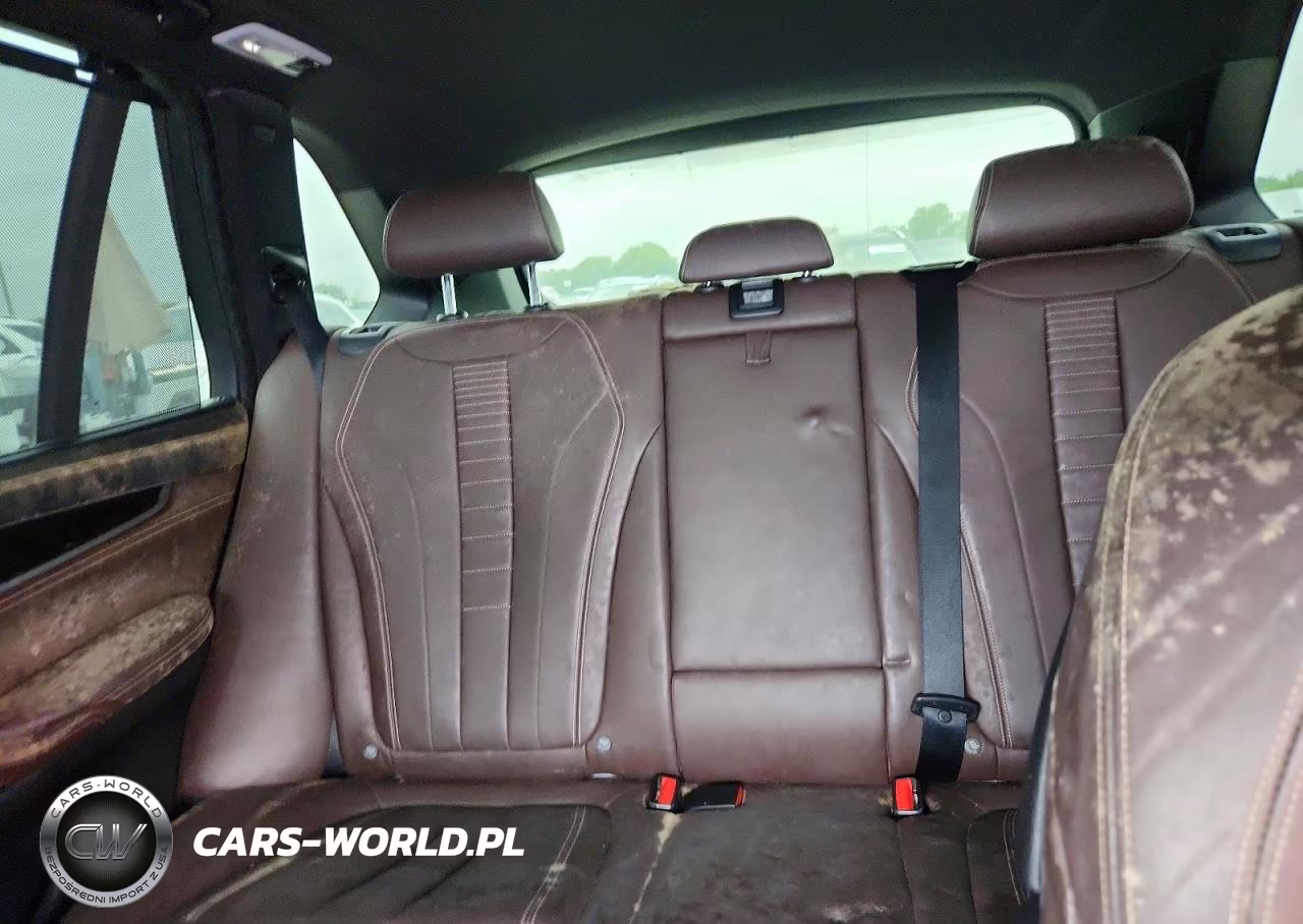 2016 BMW X5 xDrive50I VIN:5UXKR6C54G0J80214 - 10