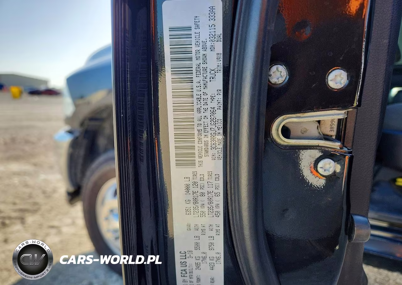 2018 Ram 3500 St VIN:3C63RRGJ7JG267064 - 12