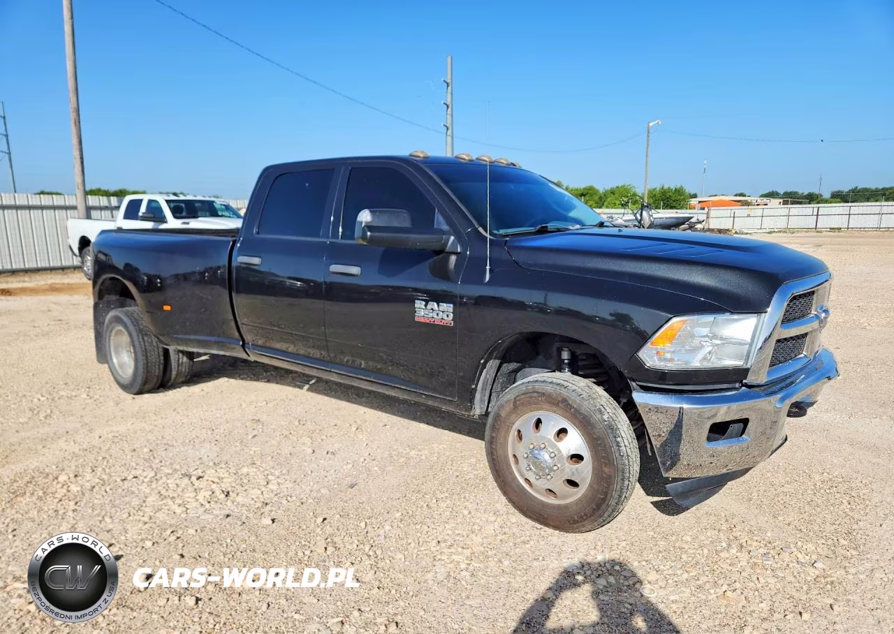 2018 Ram 3500 St VIN:3C63RRGJ7JG267064 - 4