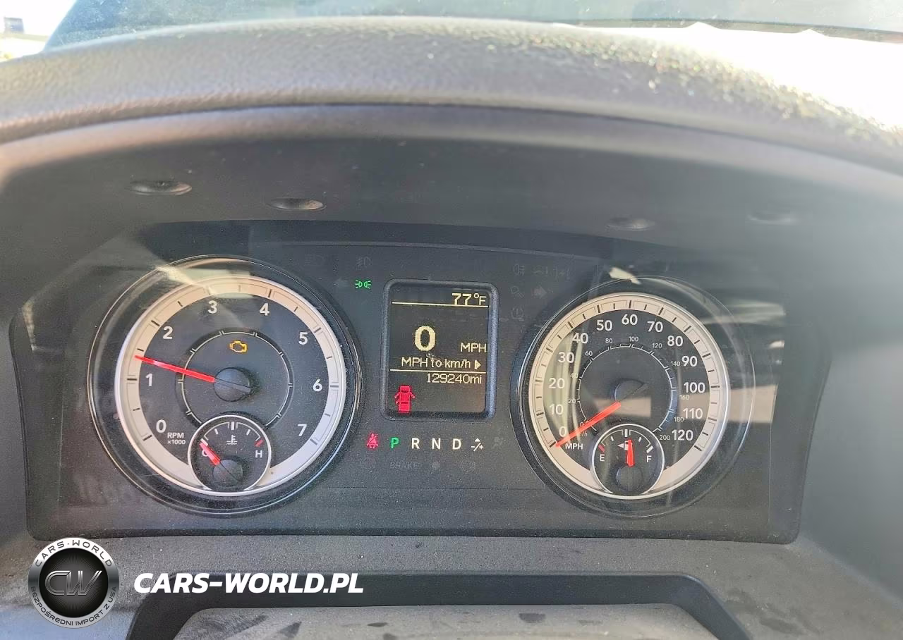 2018 Ram 3500 St VIN:3C63RRGJ7JG267064 - 9