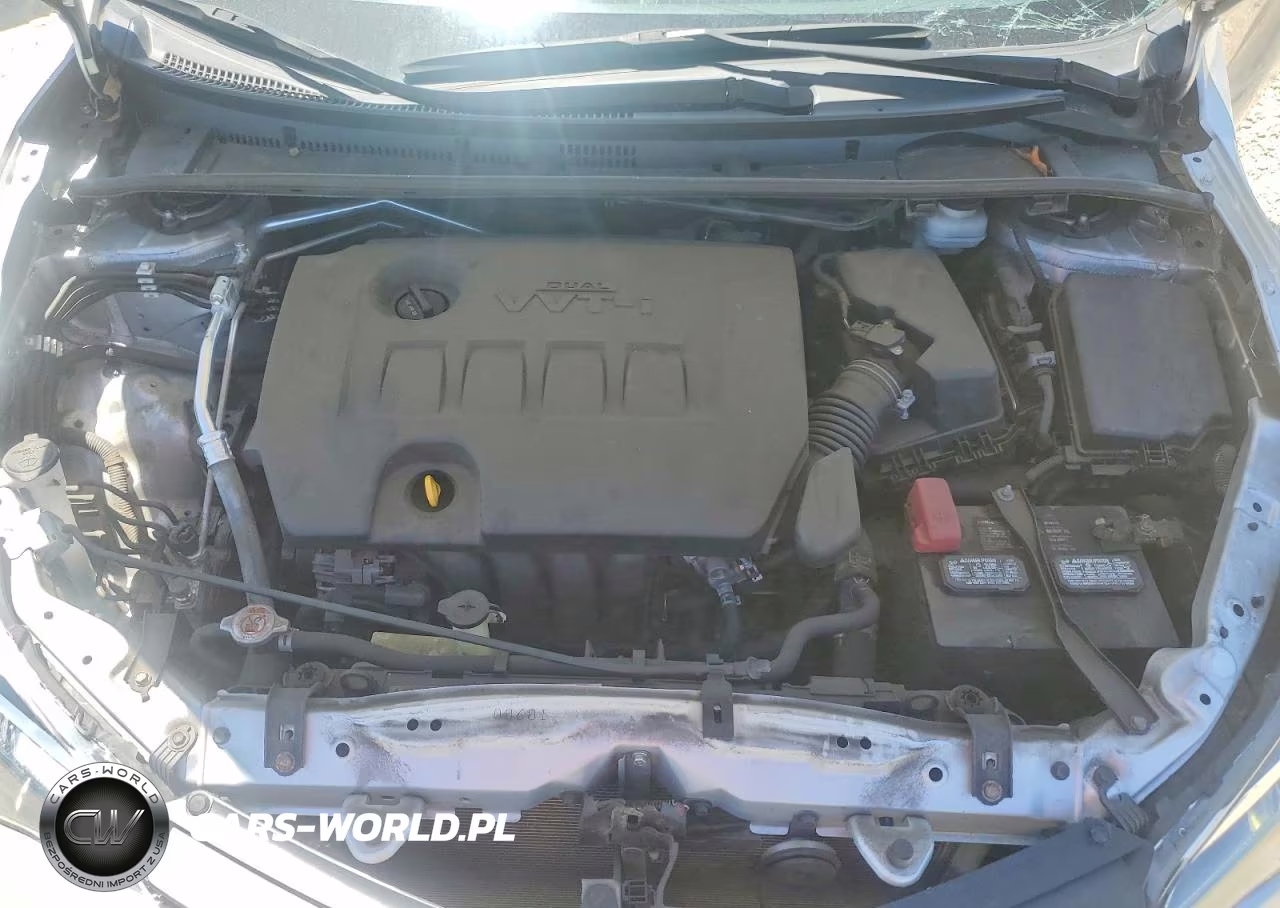 2019 Toyota Corolla Le VIN:5YFBURHE8KP883968 - 11