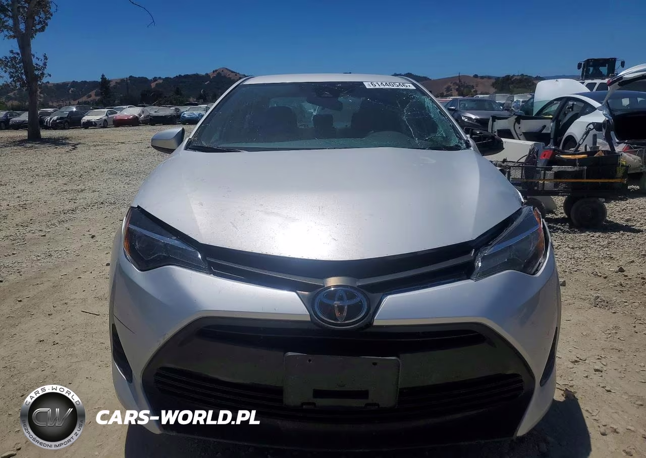 2019 Toyota Corolla Le VIN:5YFBURHE8KP883968 - 5