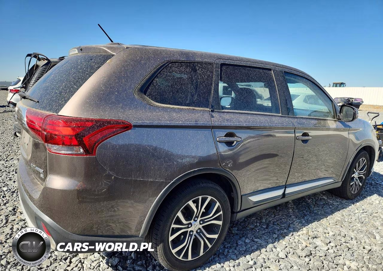 2016 Mitsubishi Outlander Se VIN:JA4AD3A38GZ013372 - 3