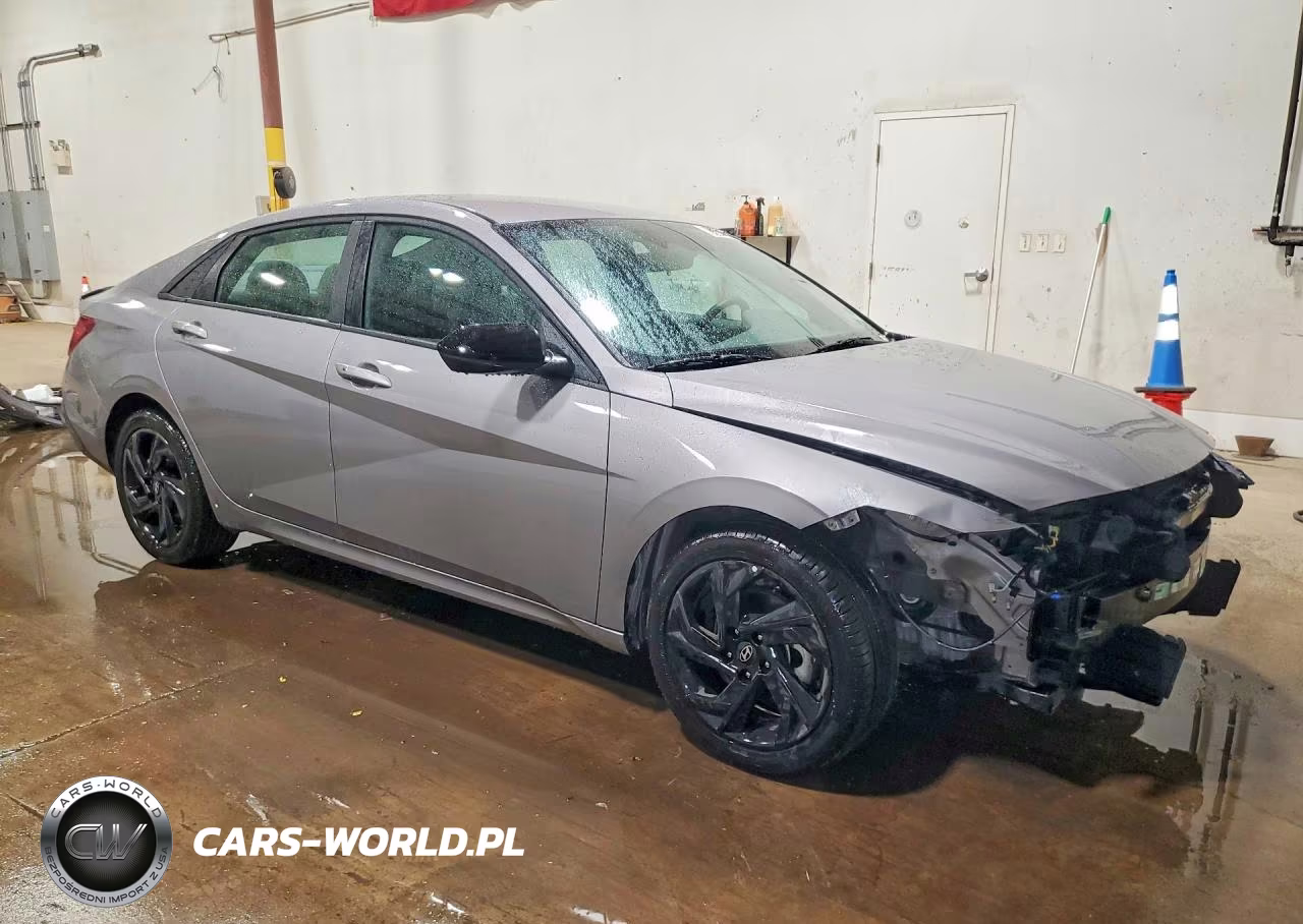 2026 Hyundai Elantra Sel Sport VIN:KMHLM4DG0TU121670 - 4