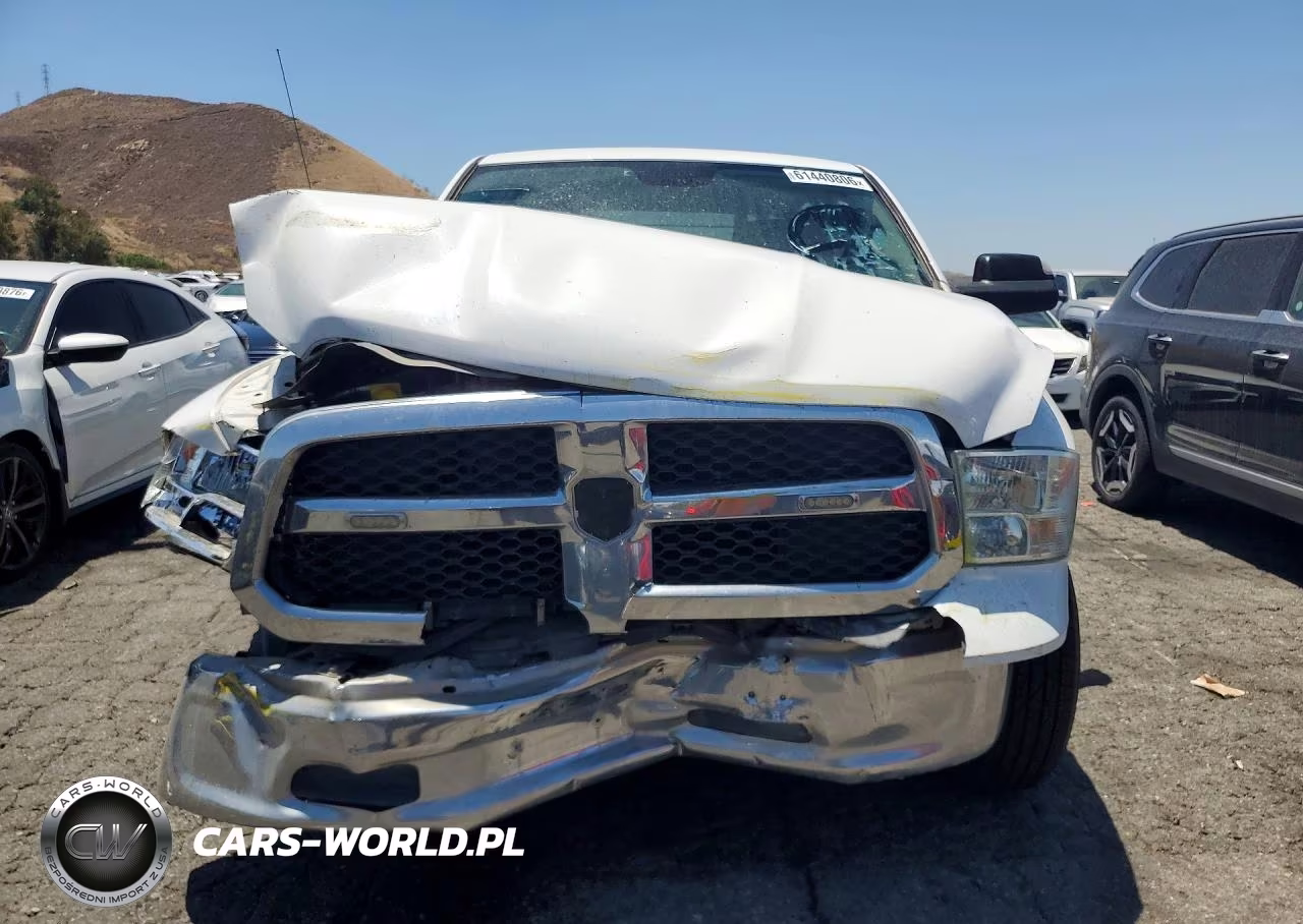 2019 Ram 1500 Classic Tradesman VIN:1C6RR6KT4KS594565 - 5