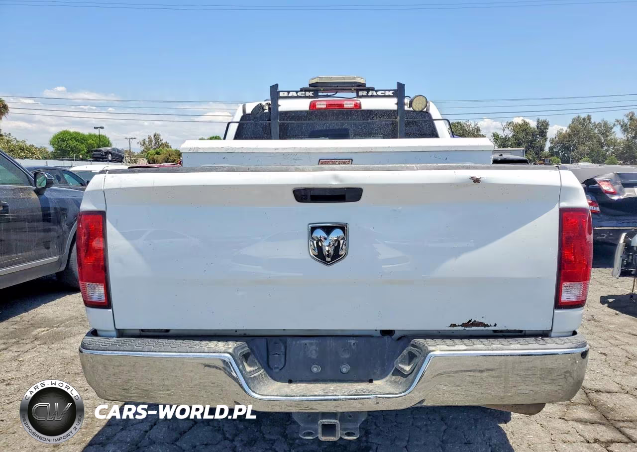 2019 Ram 1500 Classic Tradesman VIN:1C6RR6KT4KS594565 - 6