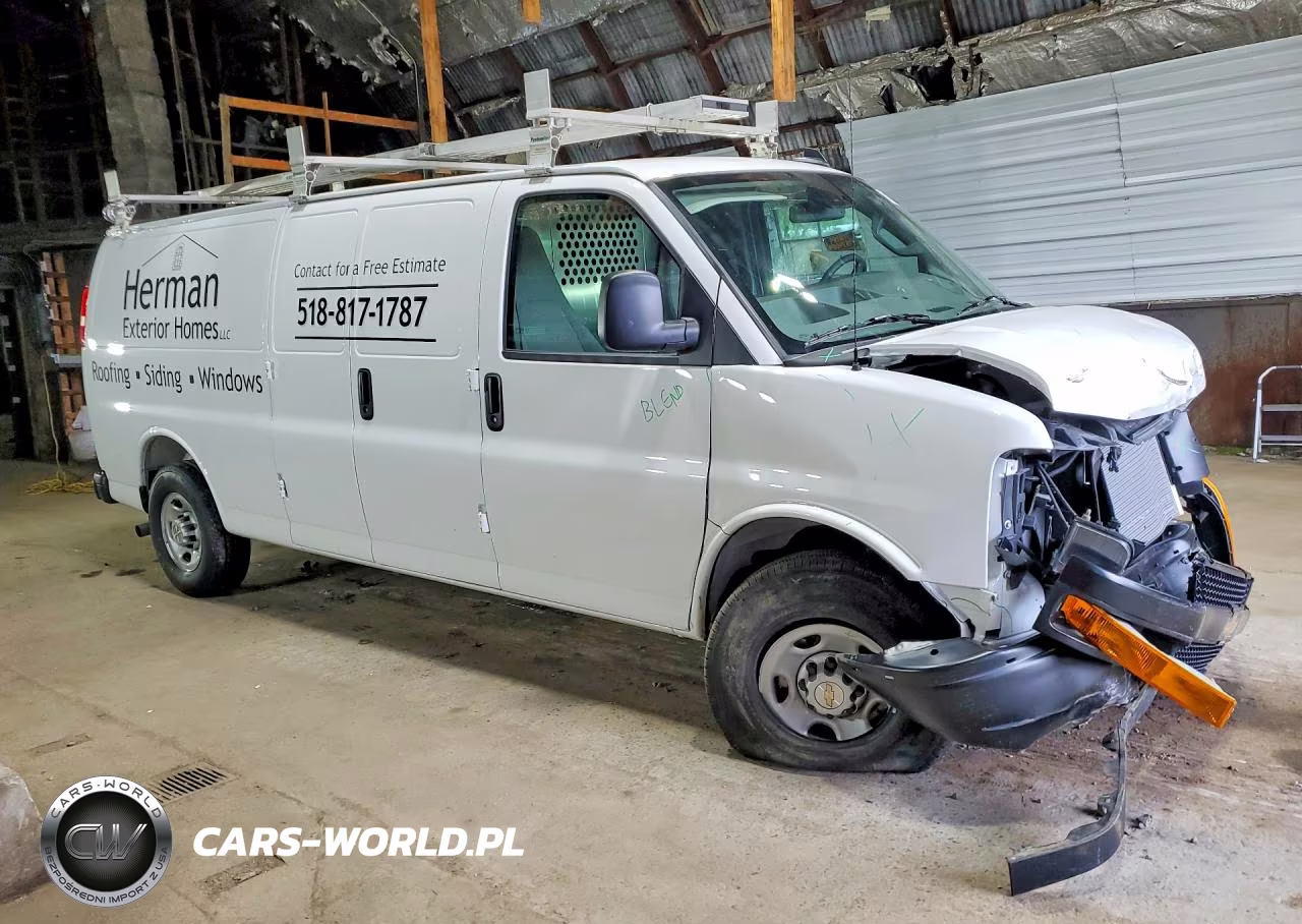 2025 Chevrolet Express G2500 VIN:1GCWGBFP1S1224784 - 4