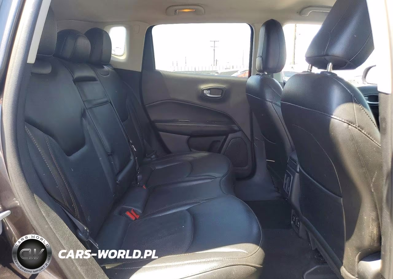 2019 Jeep Compass Limited VIN:3C4NJCCB2KT615074 - 11