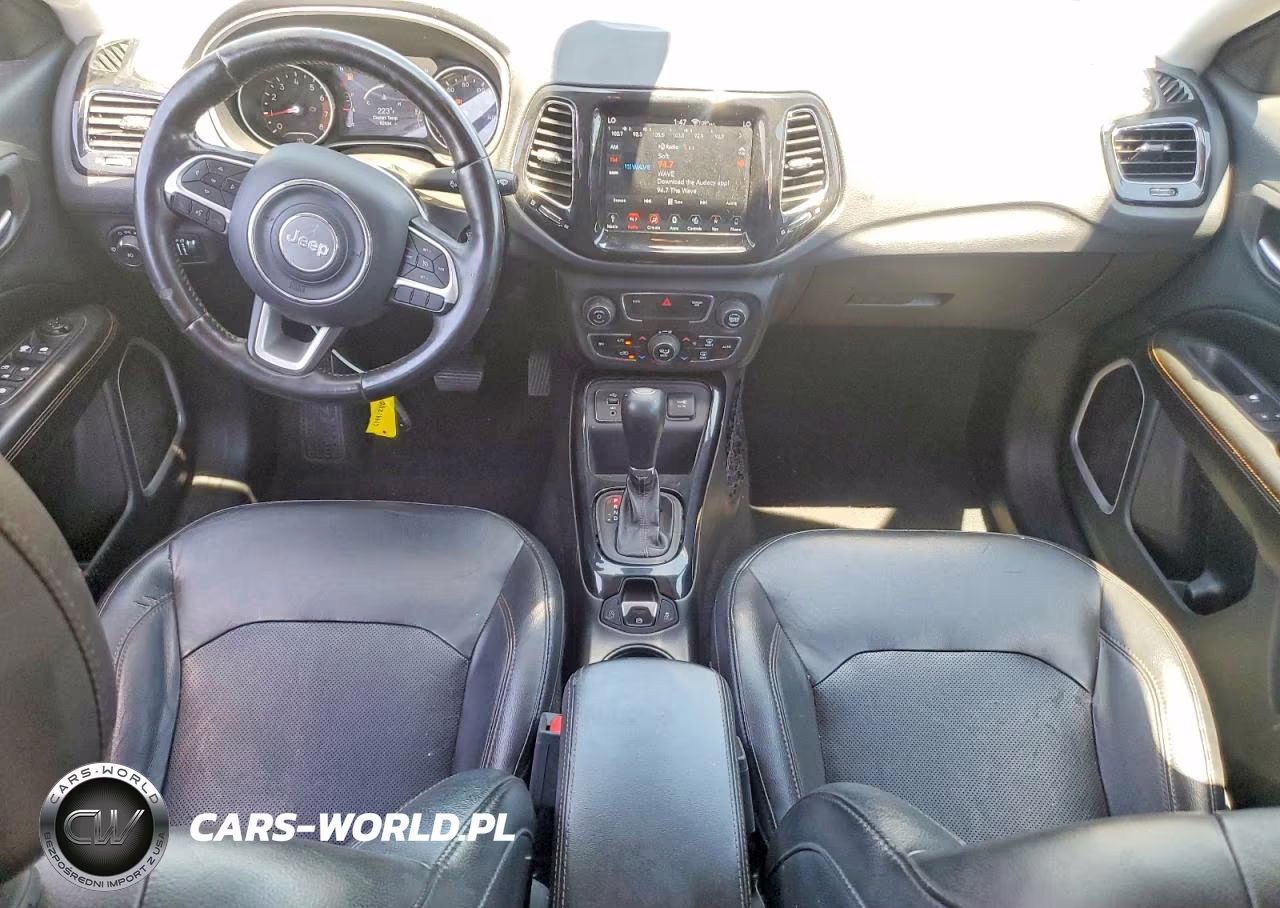2019 Jeep Compass Limited VIN:3C4NJCCB2KT615074 - 8