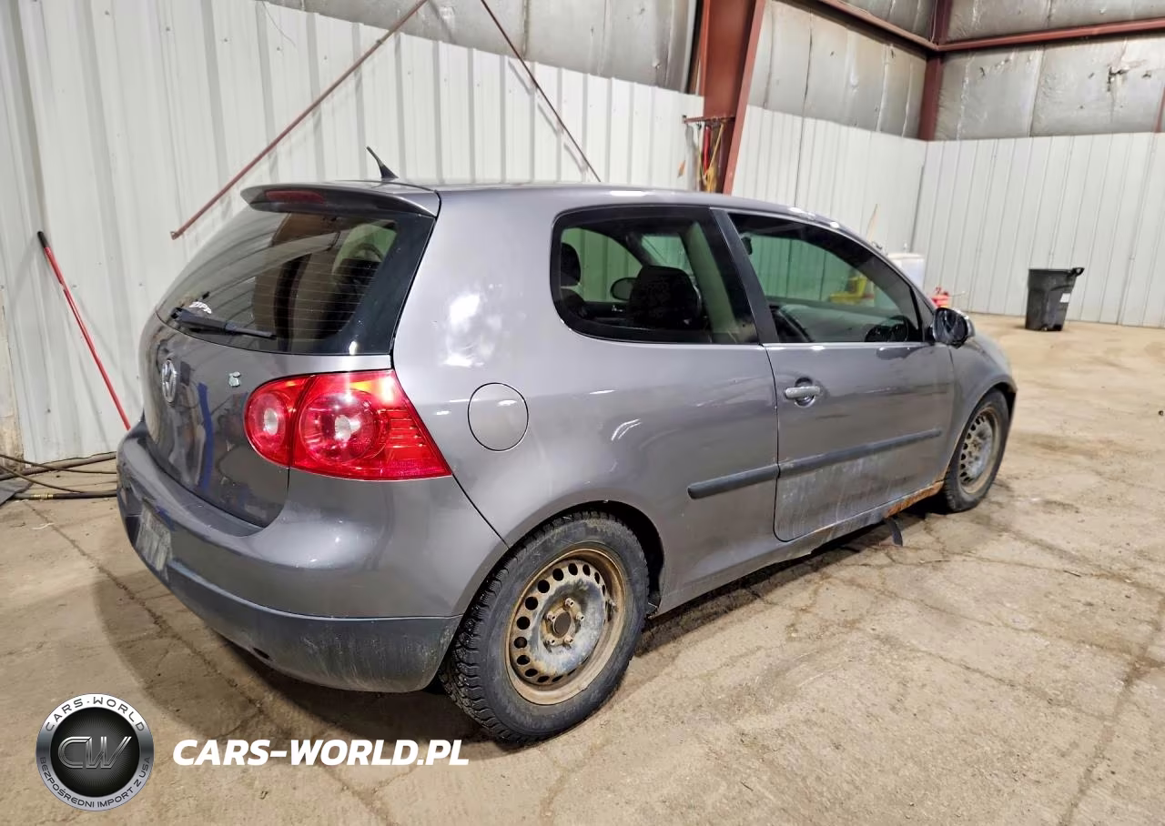 2008 Volkswagen Rabbit VIN:WVWAB71K58W275802 - 3