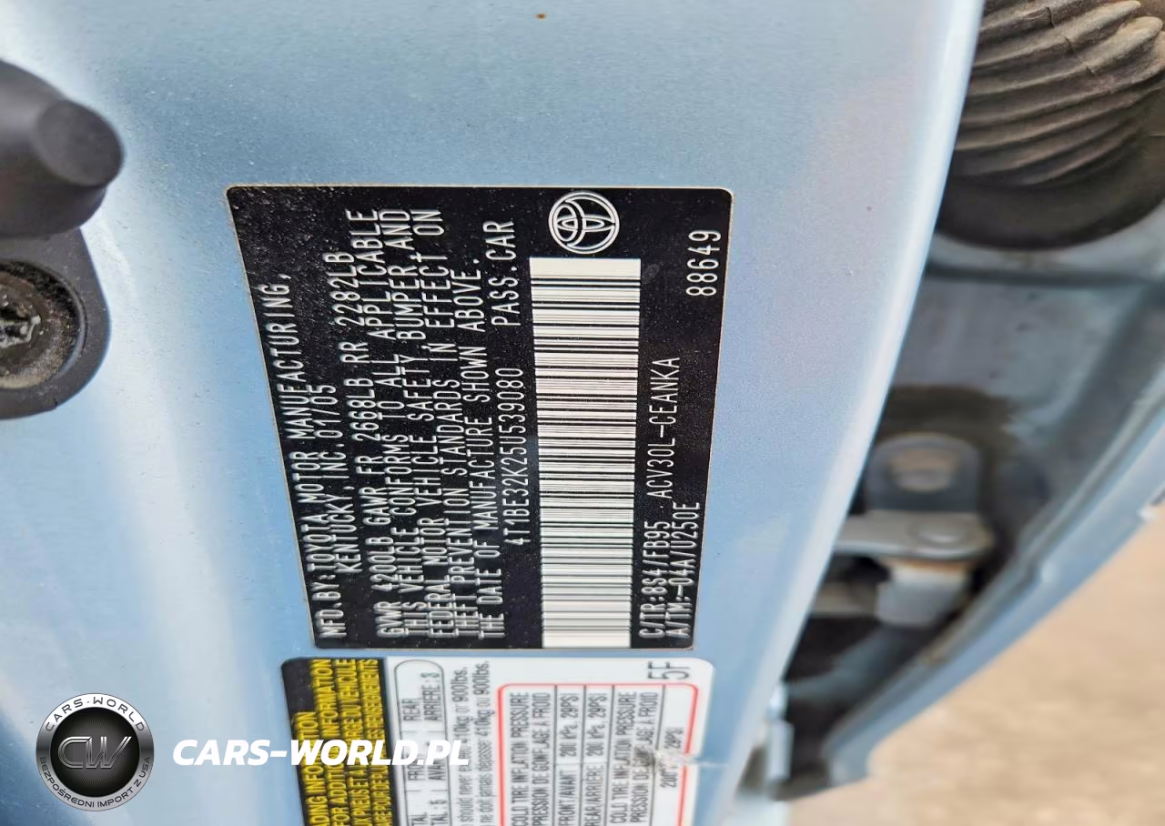 2005 Toyota Camry Le VIN:4T1BE32K25U539080 - 12